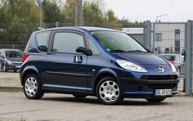Peugeot 1007 cena 9900 przebieg: 123000, rok produkcji 2006 z Jędrzejów małe 407